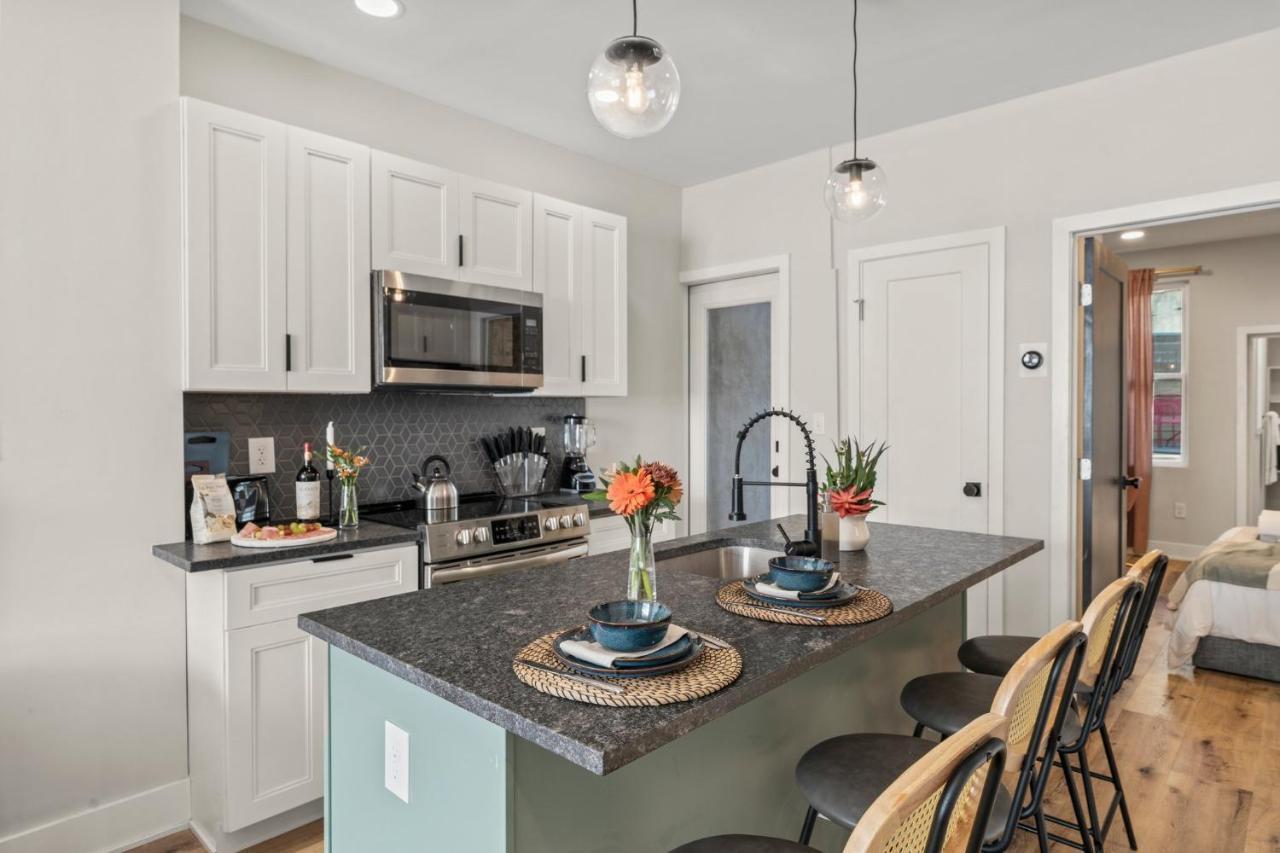 Passyunk Square Spacious 1 Bedroom Oasis- Huge Deck Filadelfia Esterno foto